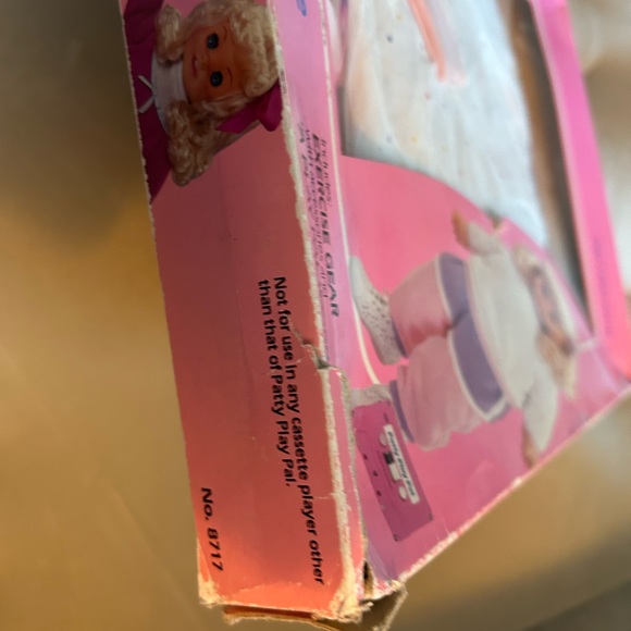 Patty play pal in box - Picture 6 of 6